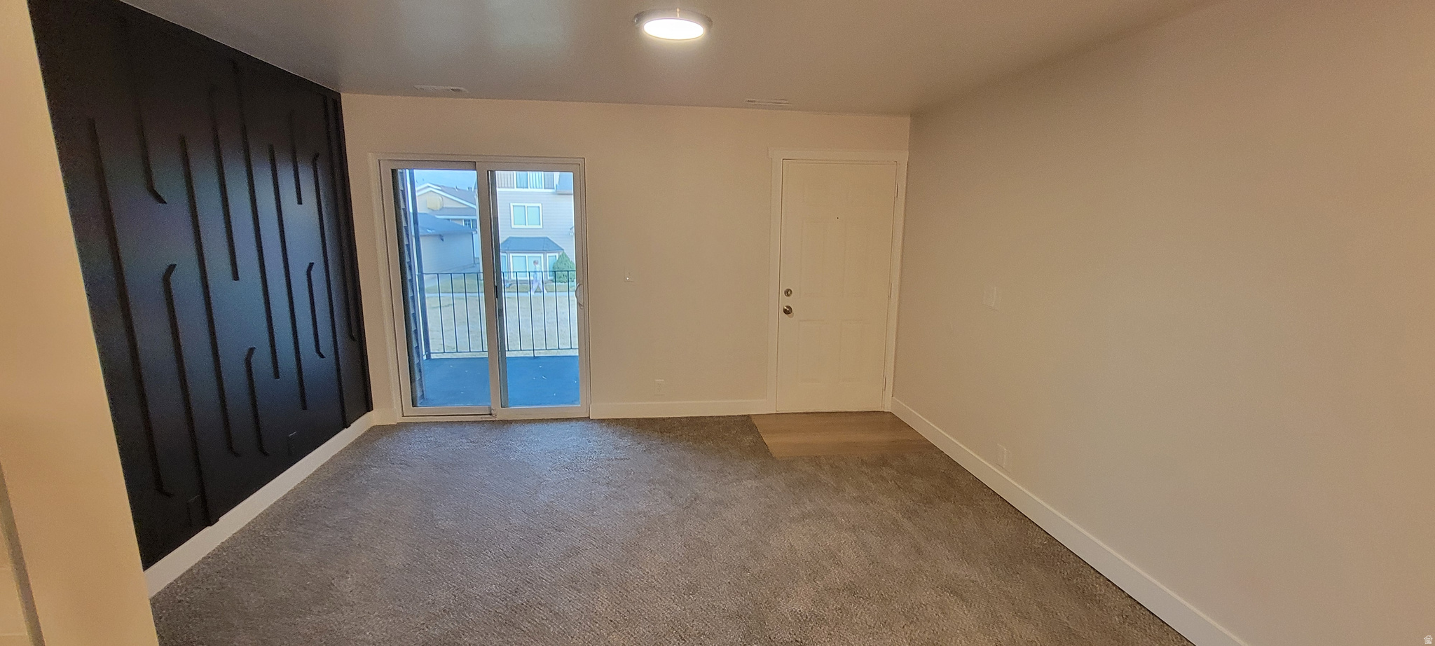 COTTONWOODS AT VINE - Residential