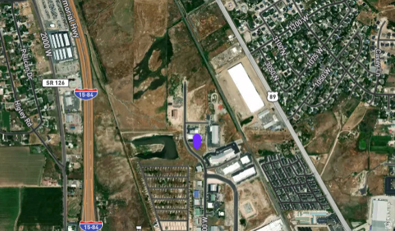 PARKLAND BLVD - Land