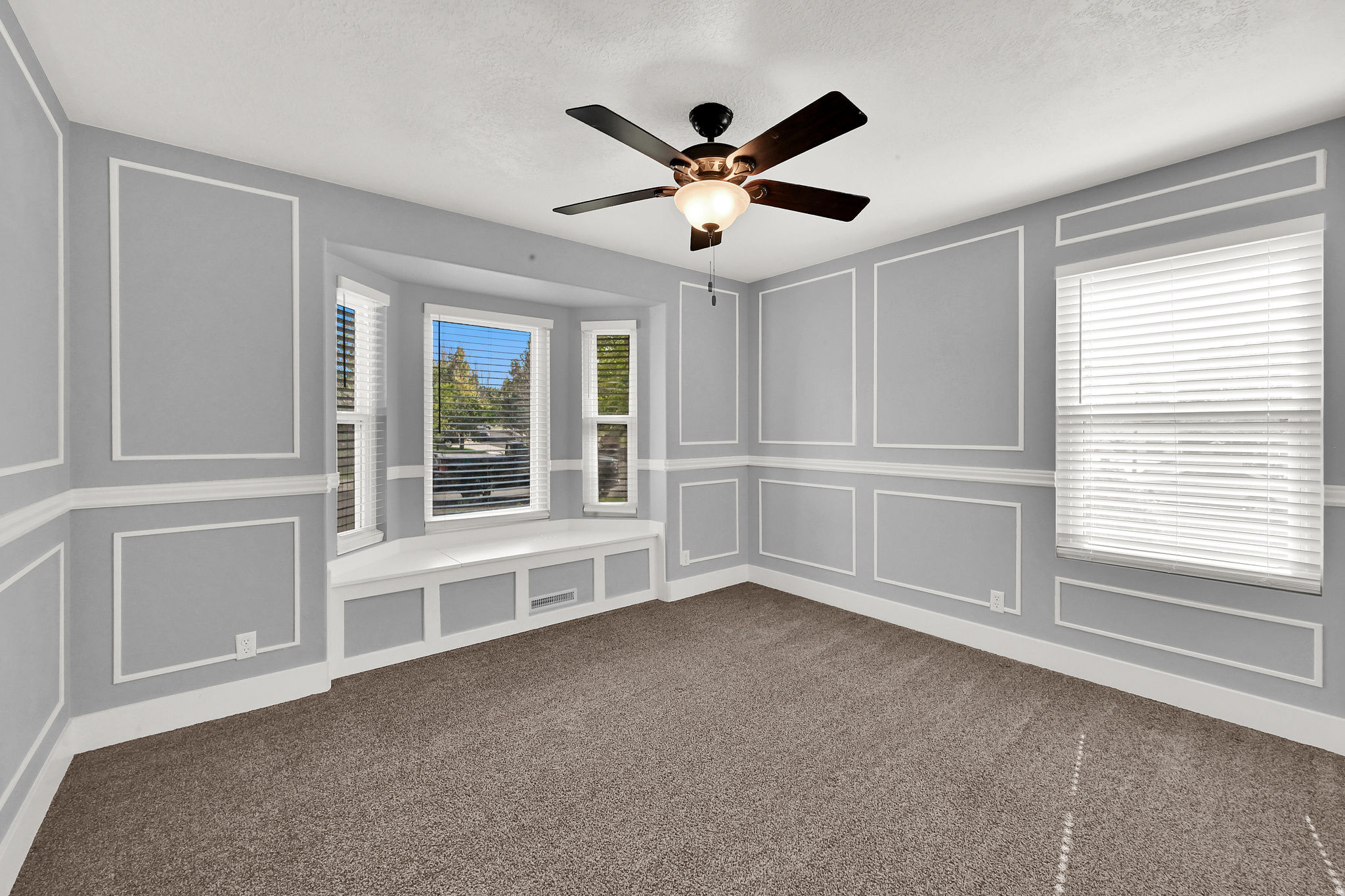 HUNTER VILLAGE PHASE - Residential