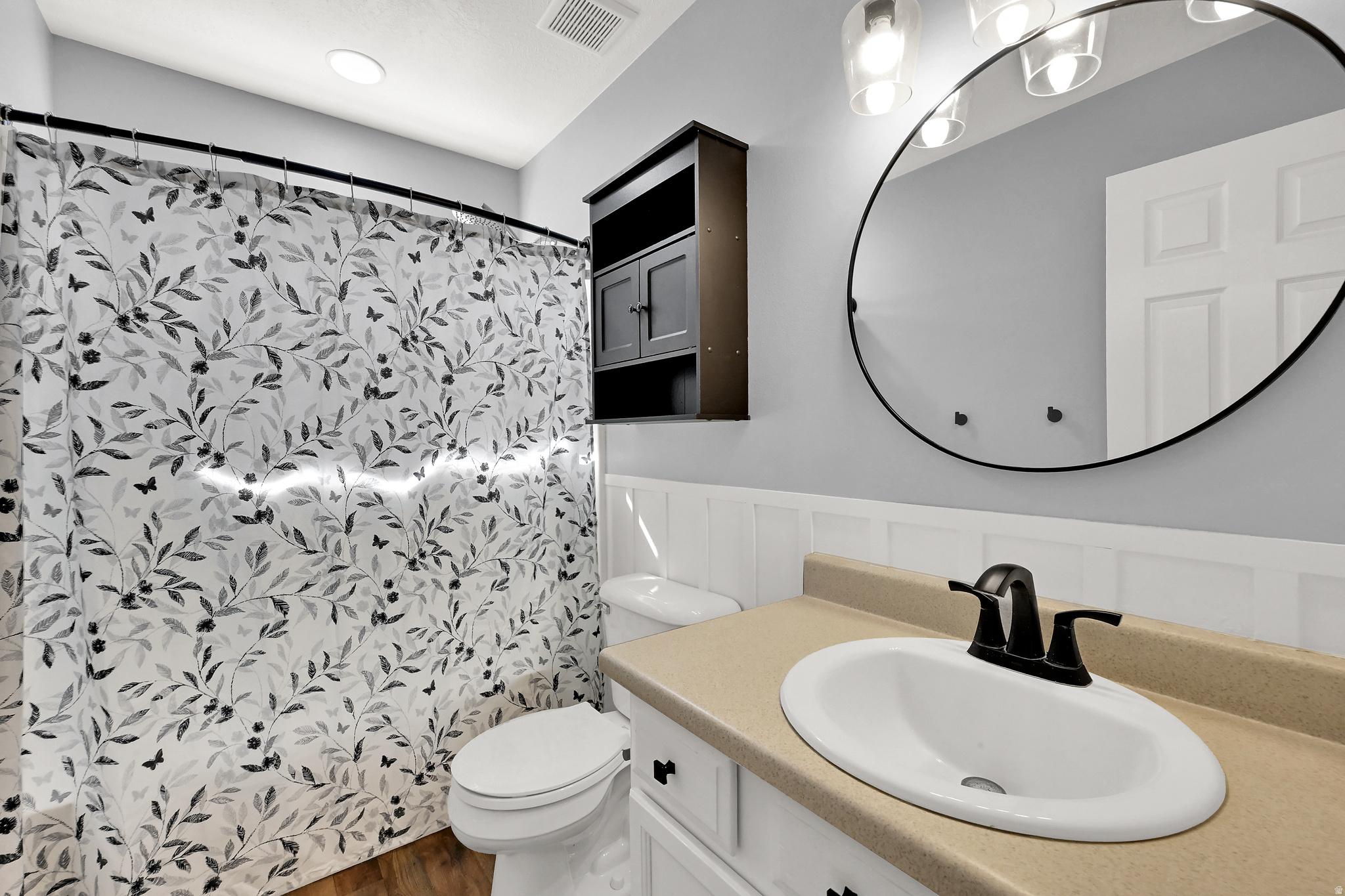 HUNTER VILLAGE PHASE - Residential