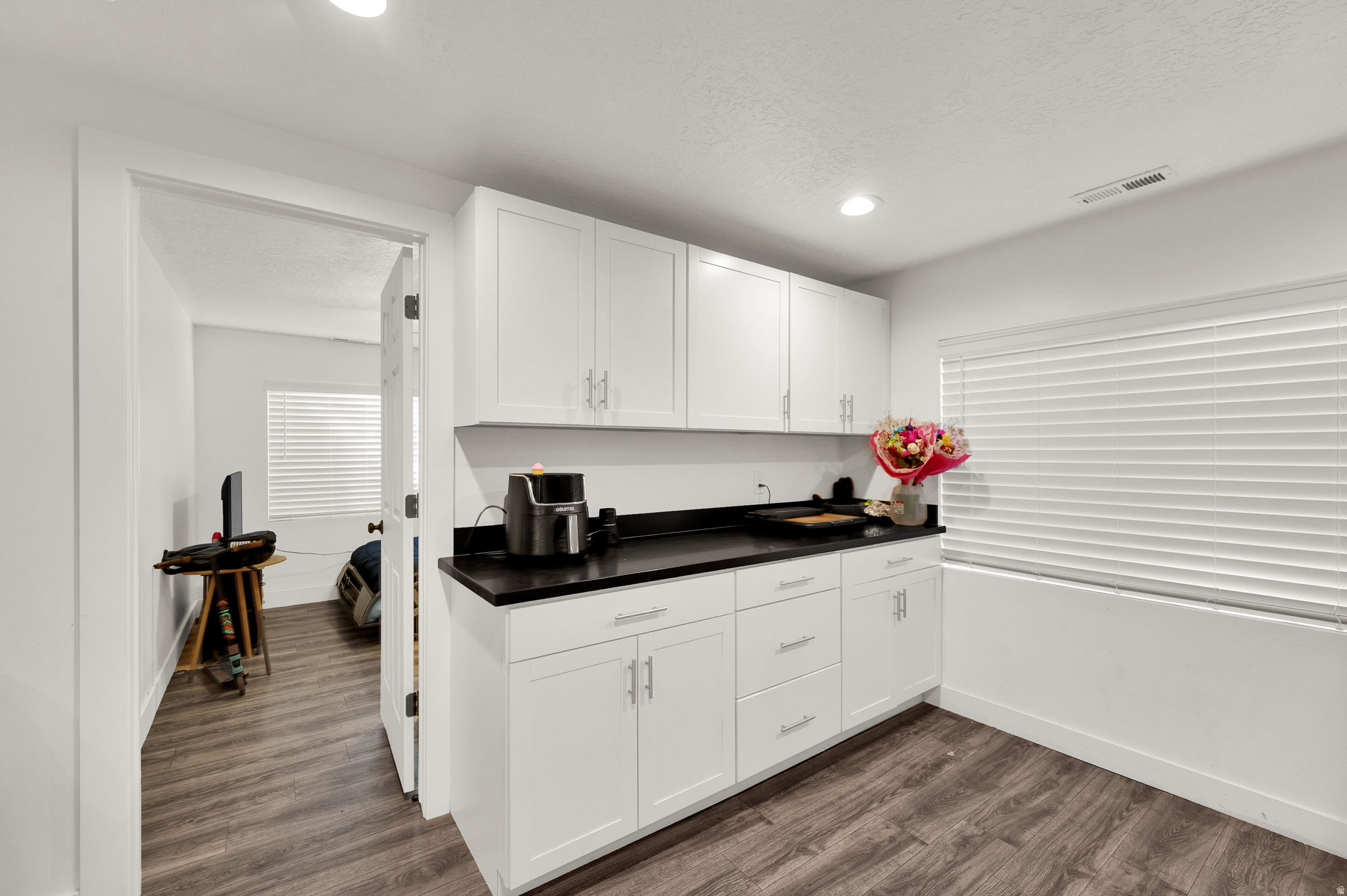 HUNTER VILLAGE PHASE - Residential