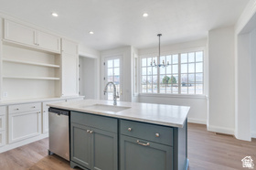 CAMDEN COMMONS - Residential