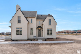 CAMDEN COMMONS - Residential
