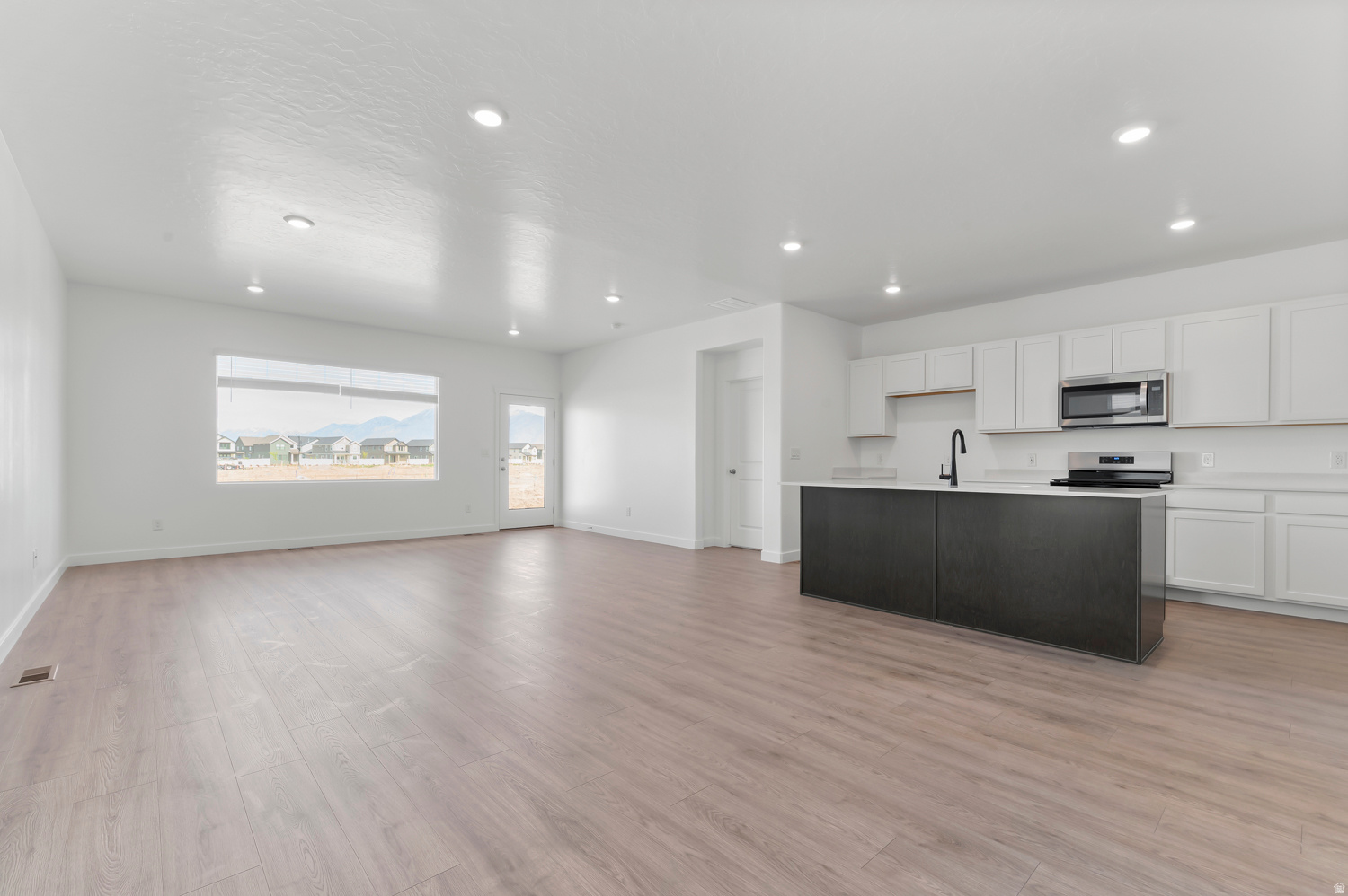 VIRIDIAN - Residential