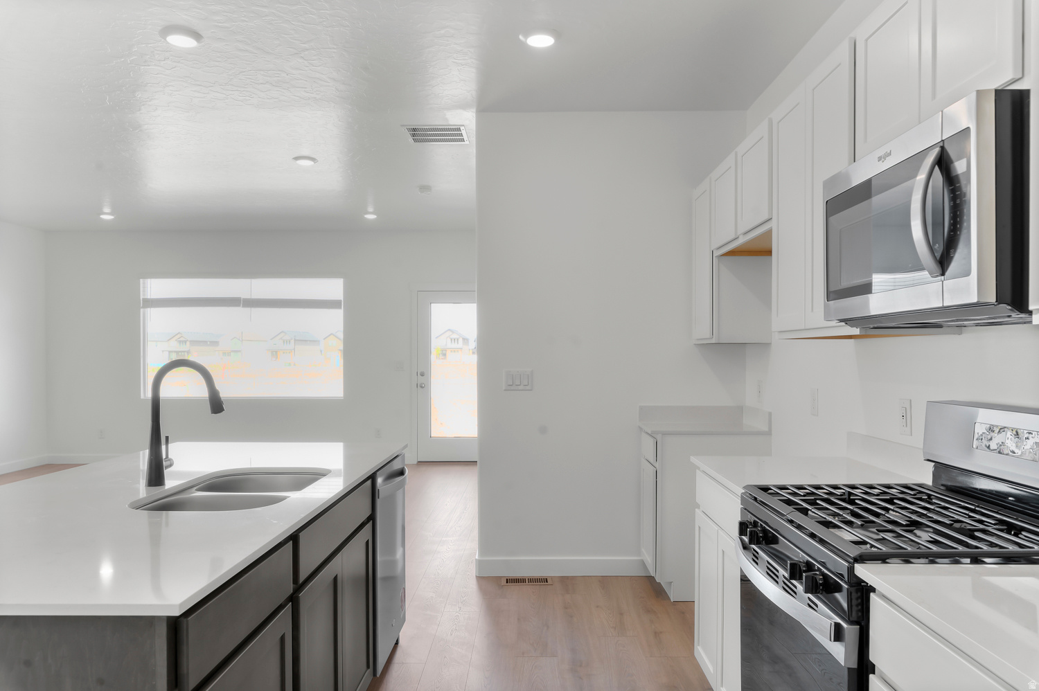 VIRIDIAN - Residential