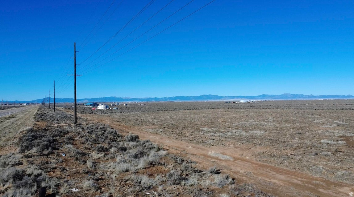 GREEN VALLEY ACRES - Land