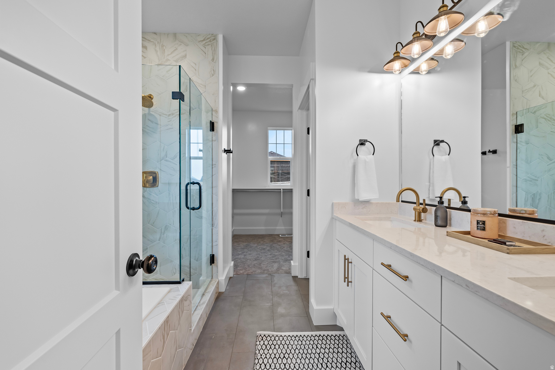RIVERS EDGE - Residential