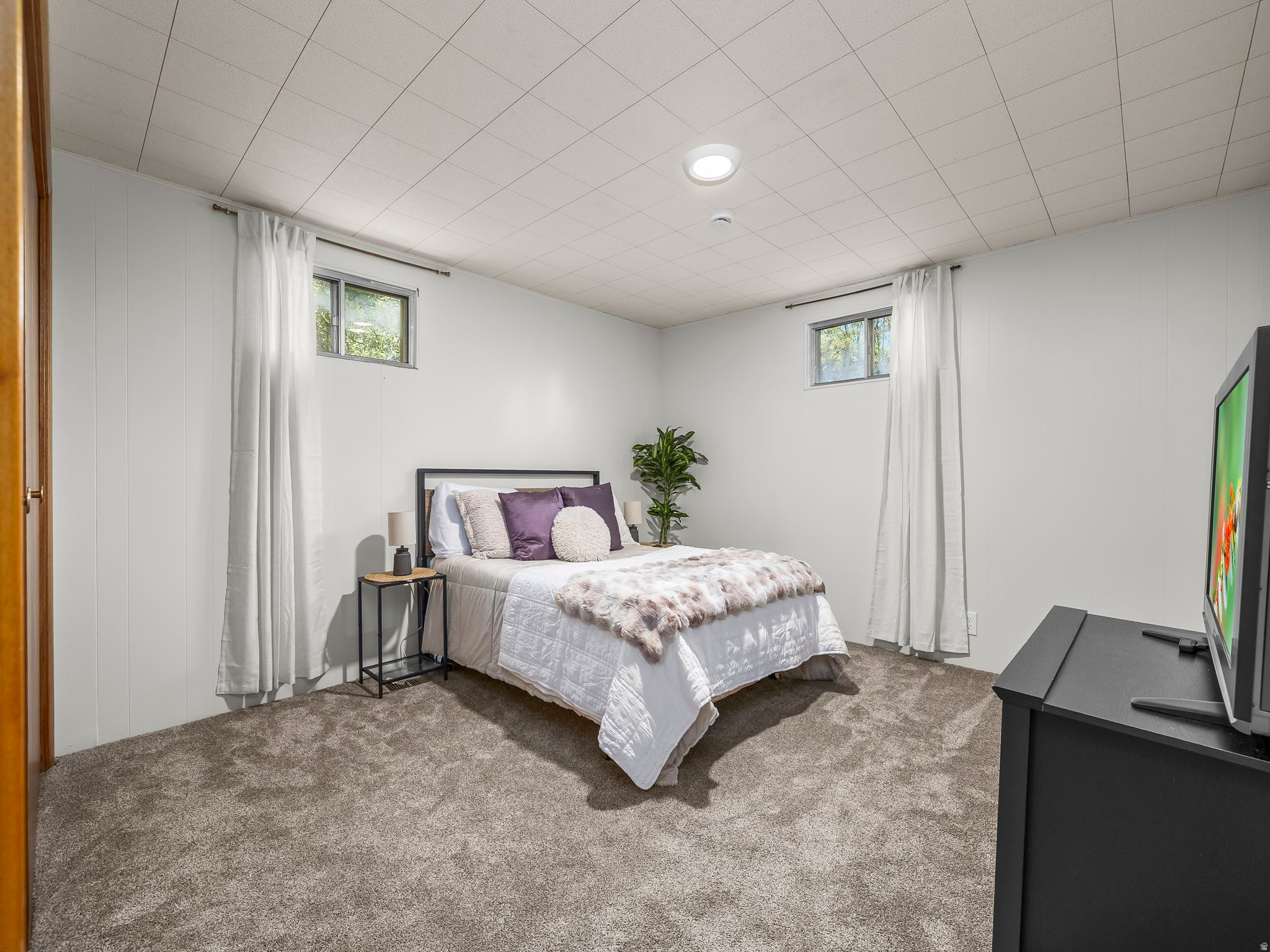 SCENIC CIRCLE - Residential