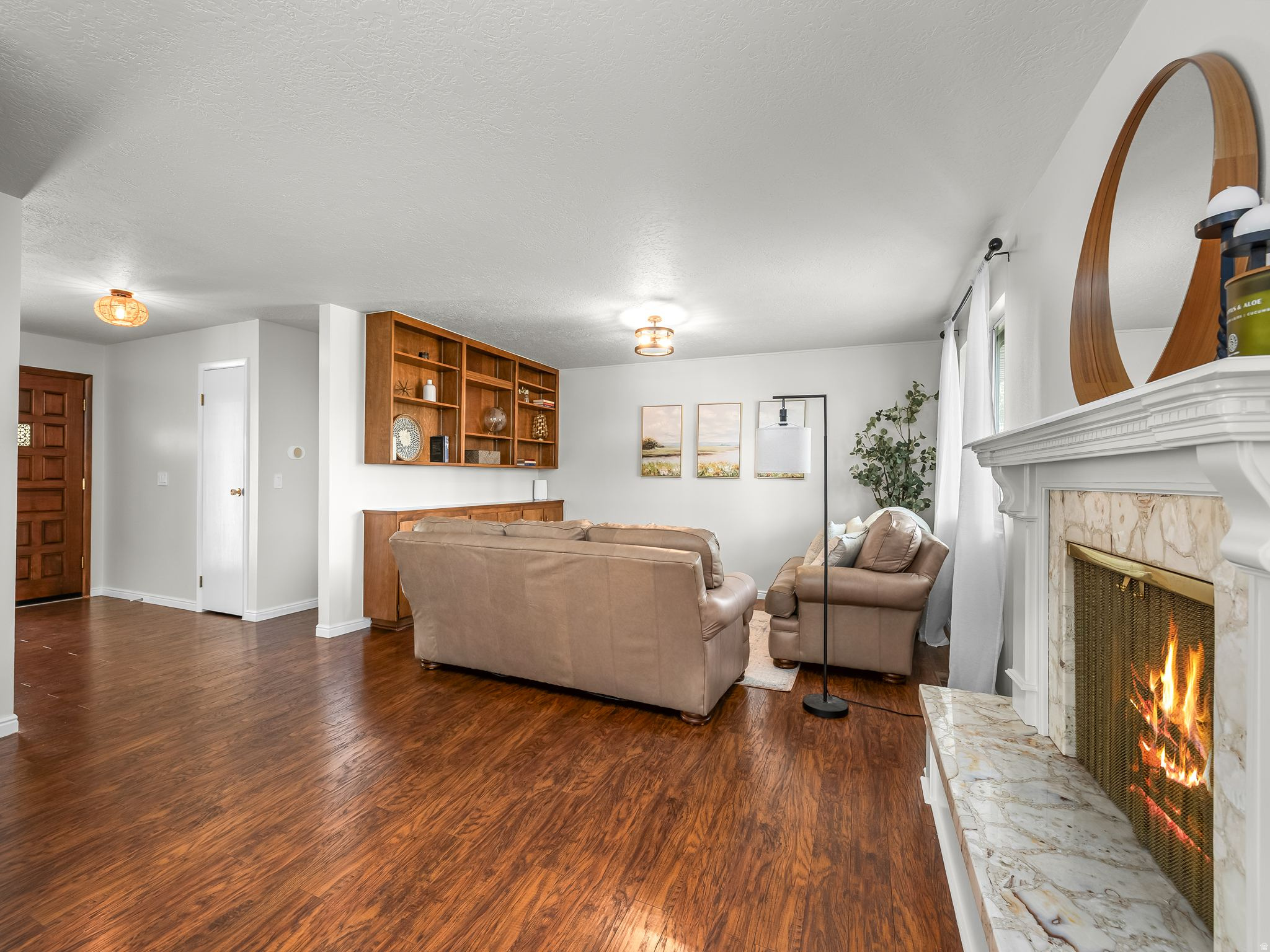SCENIC CIRCLE - Residential