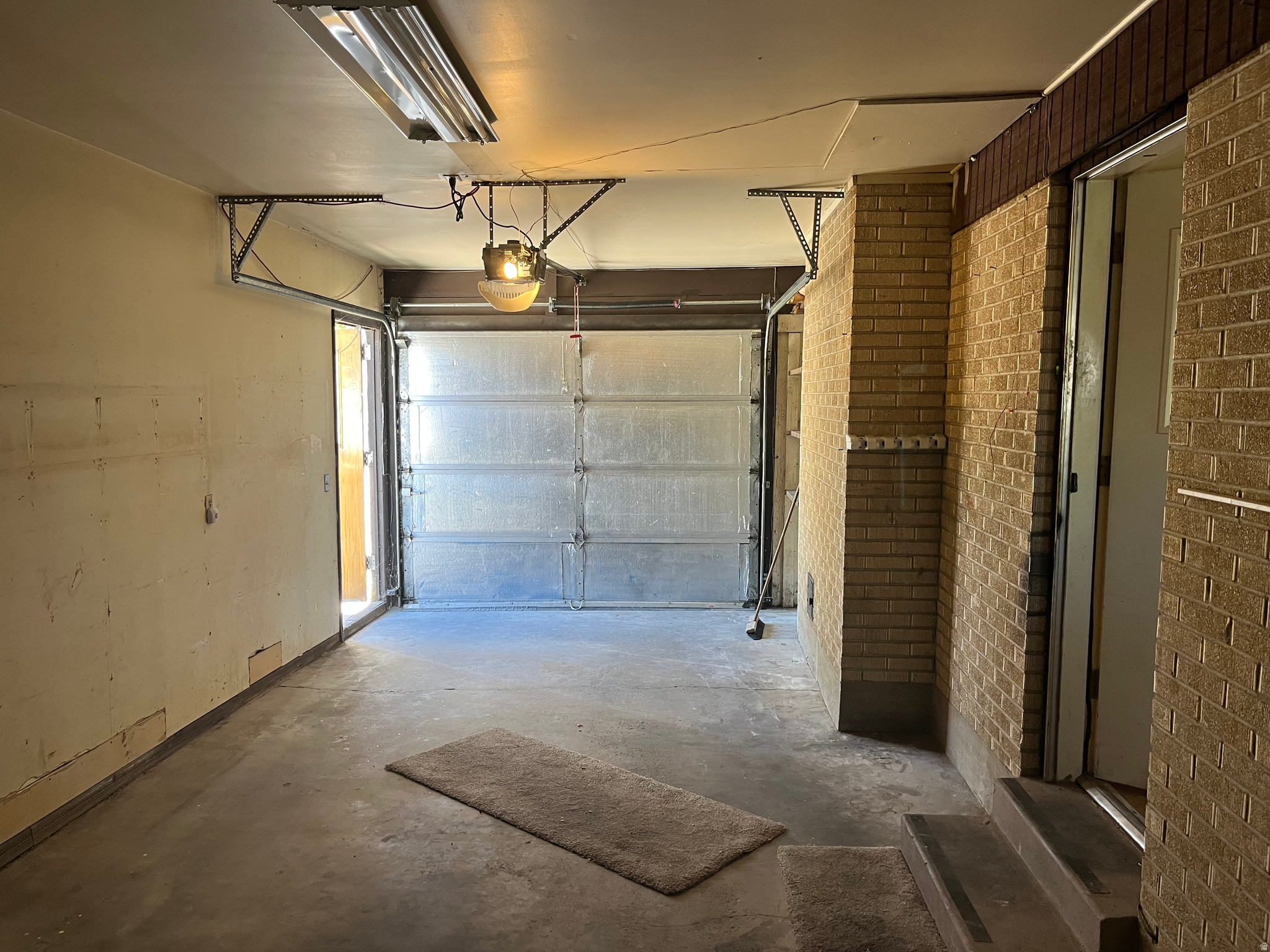 COLONY NORTH - Residential