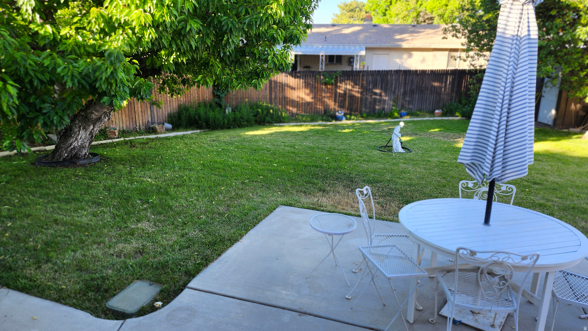 COLONY NORTH - Residential