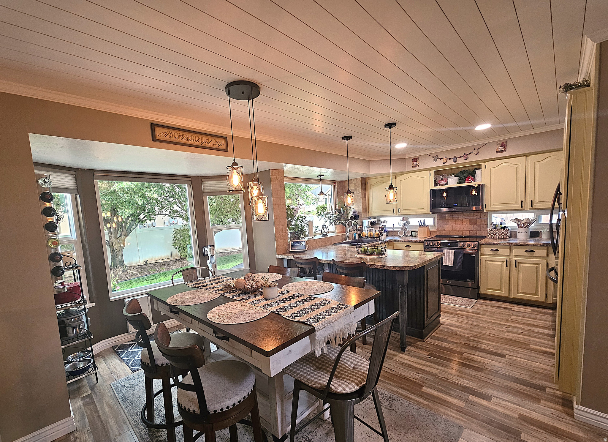 FAWN RIDGE - Residential