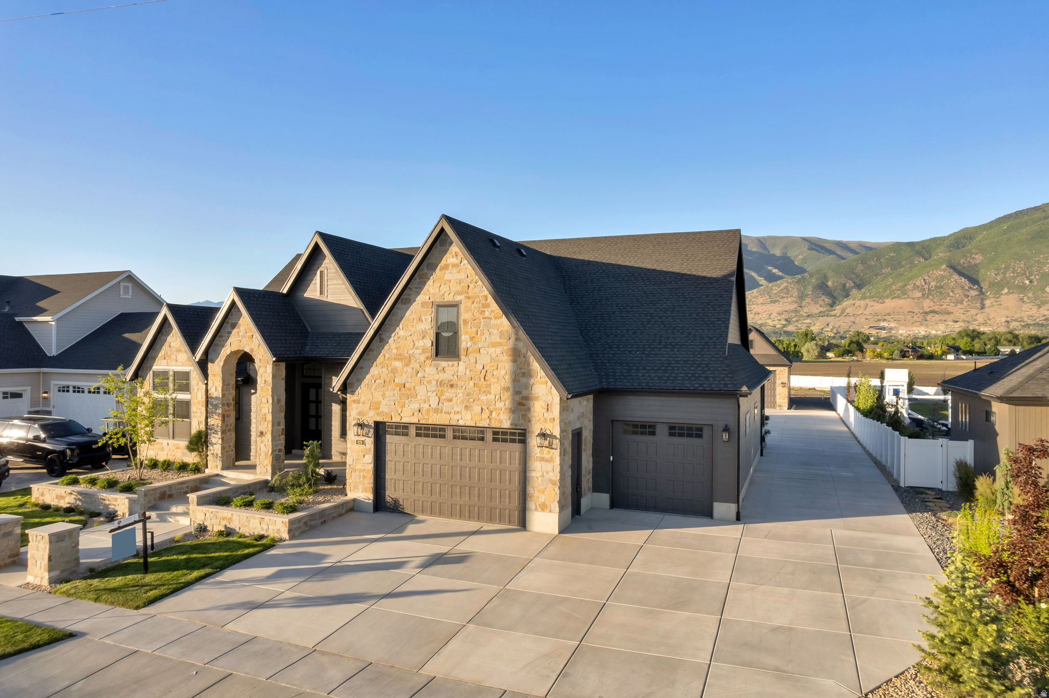 CHESTNUT FARMS PH4 - Residential