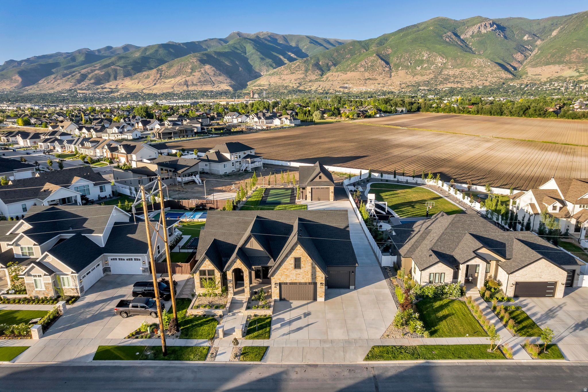 CHESTNUT FARMS PH4 - Residential