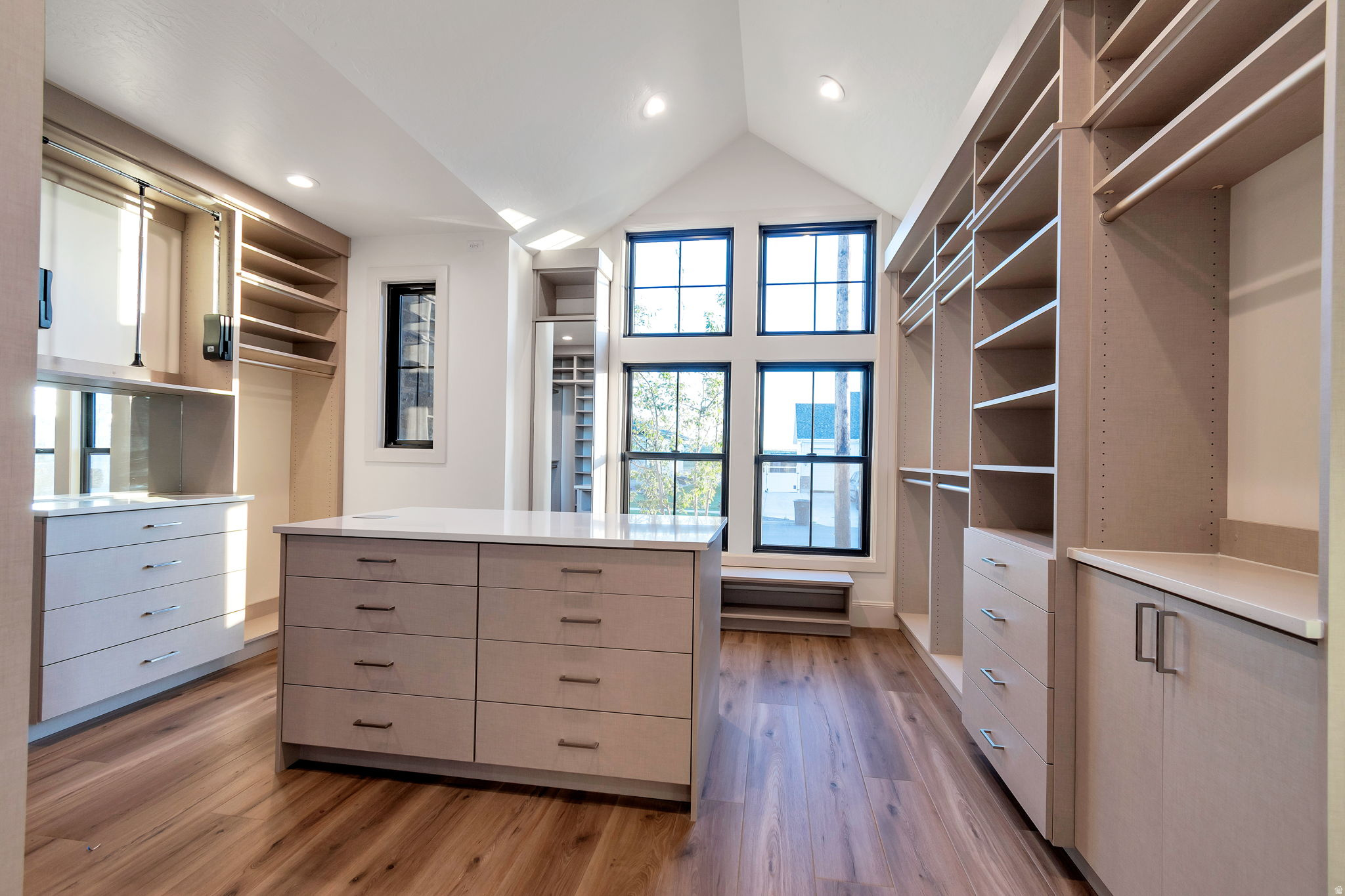 CHESTNUT FARMS PH4 - Residential