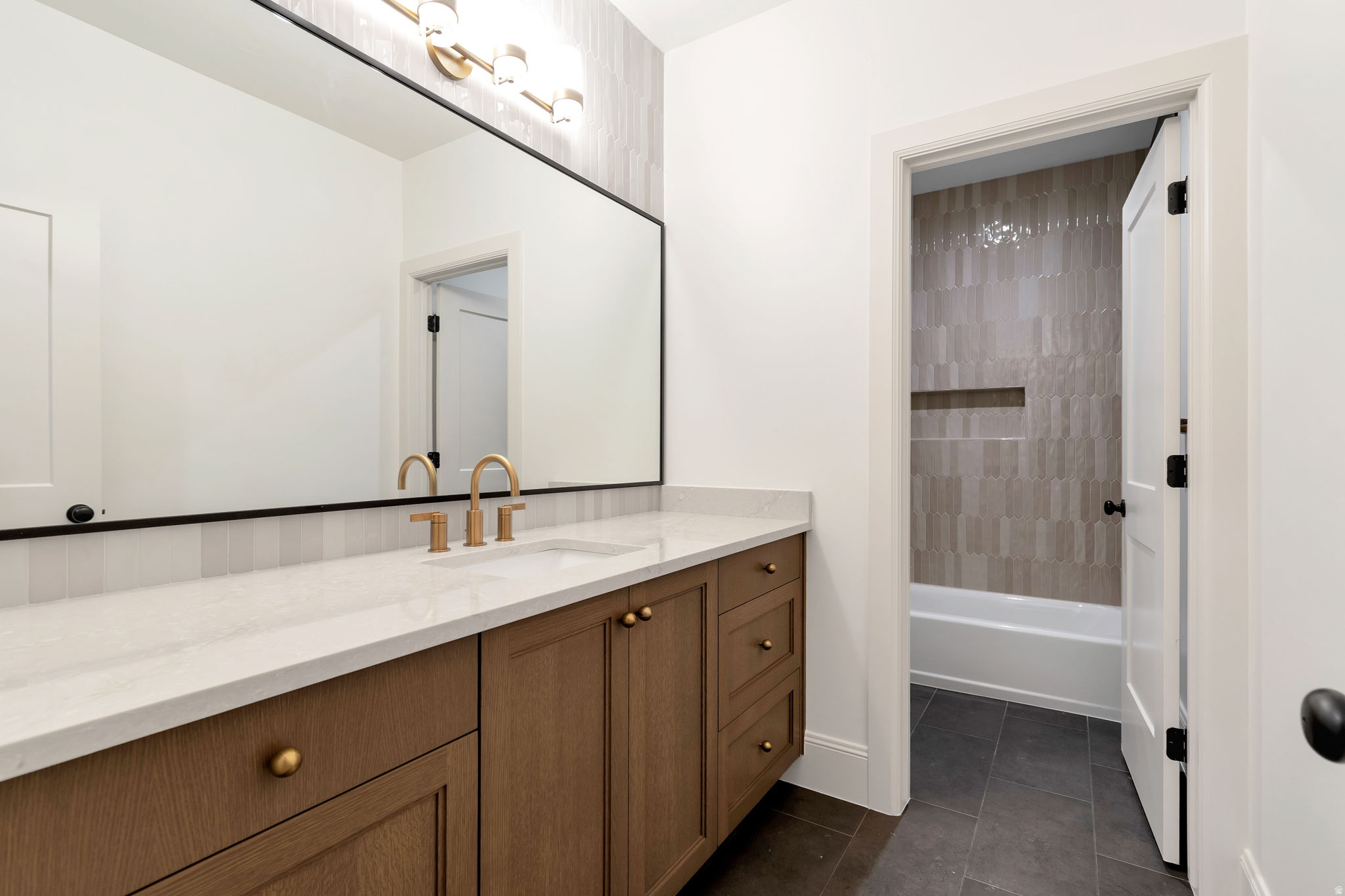 CHESTNUT FARMS PH4 - Residential