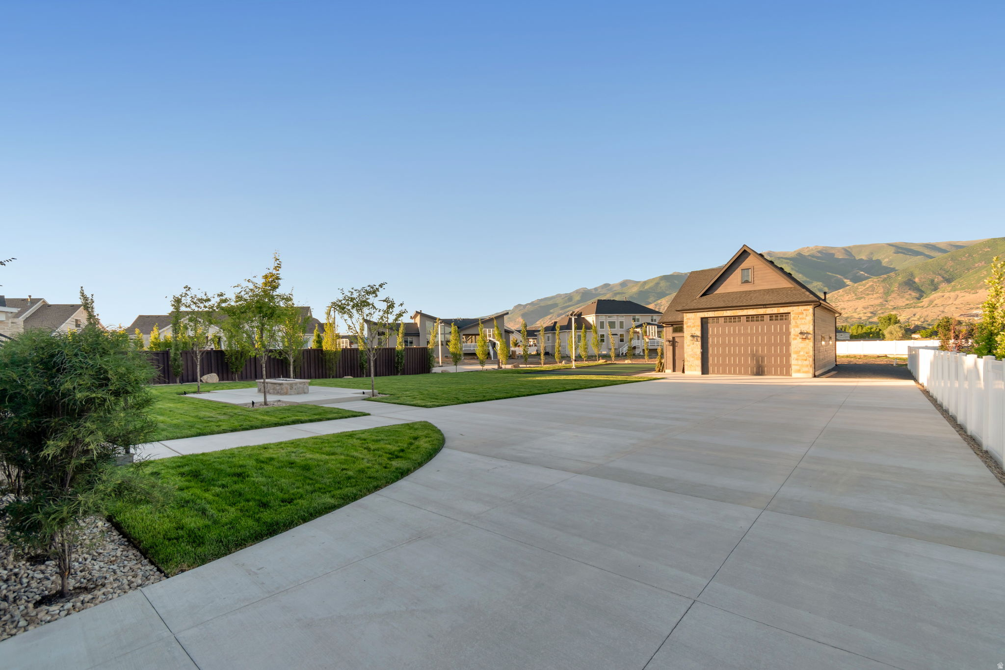 CHESTNUT FARMS PH4 - Residential