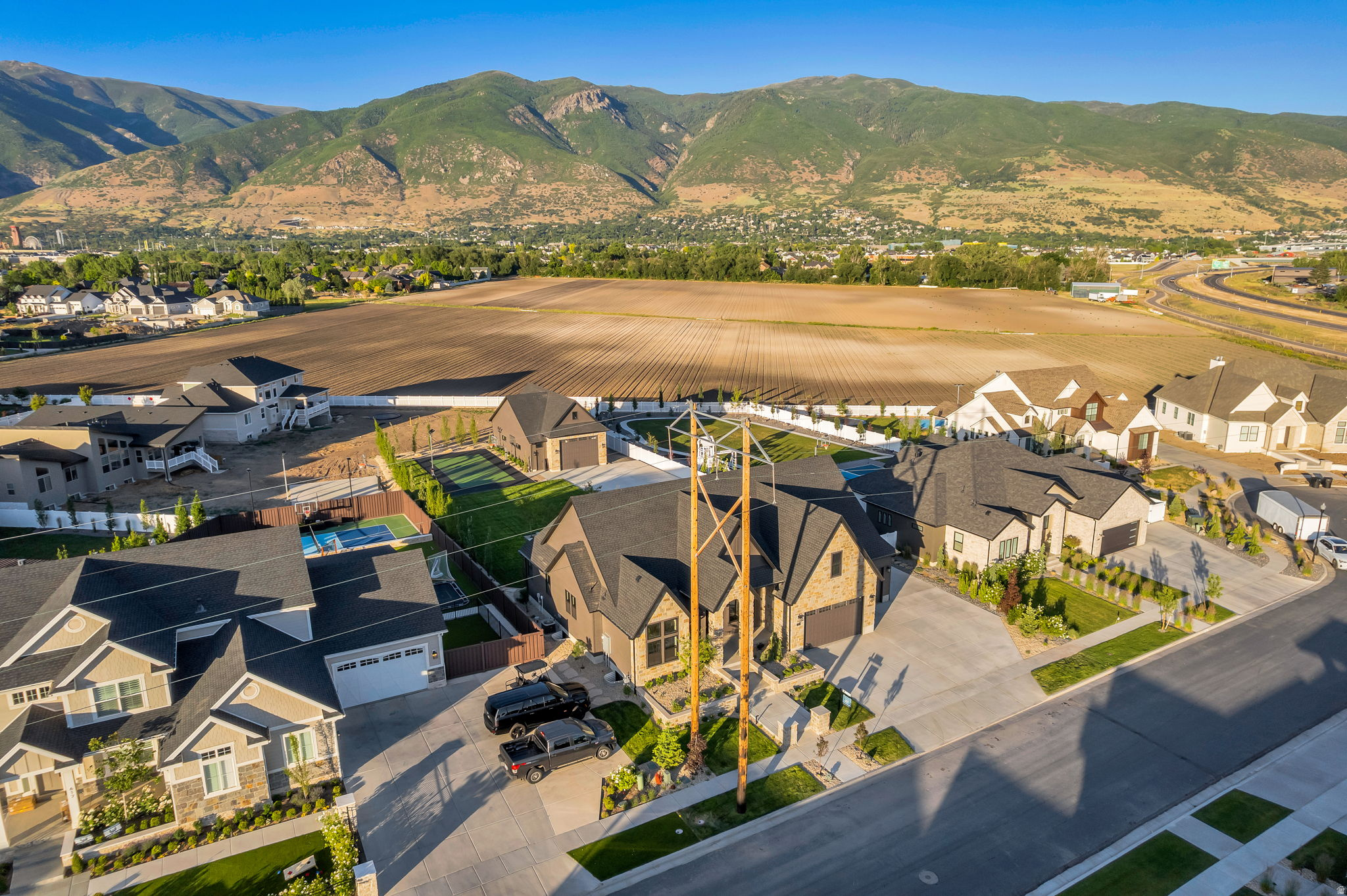 CHESTNUT FARMS PH4 - Residential