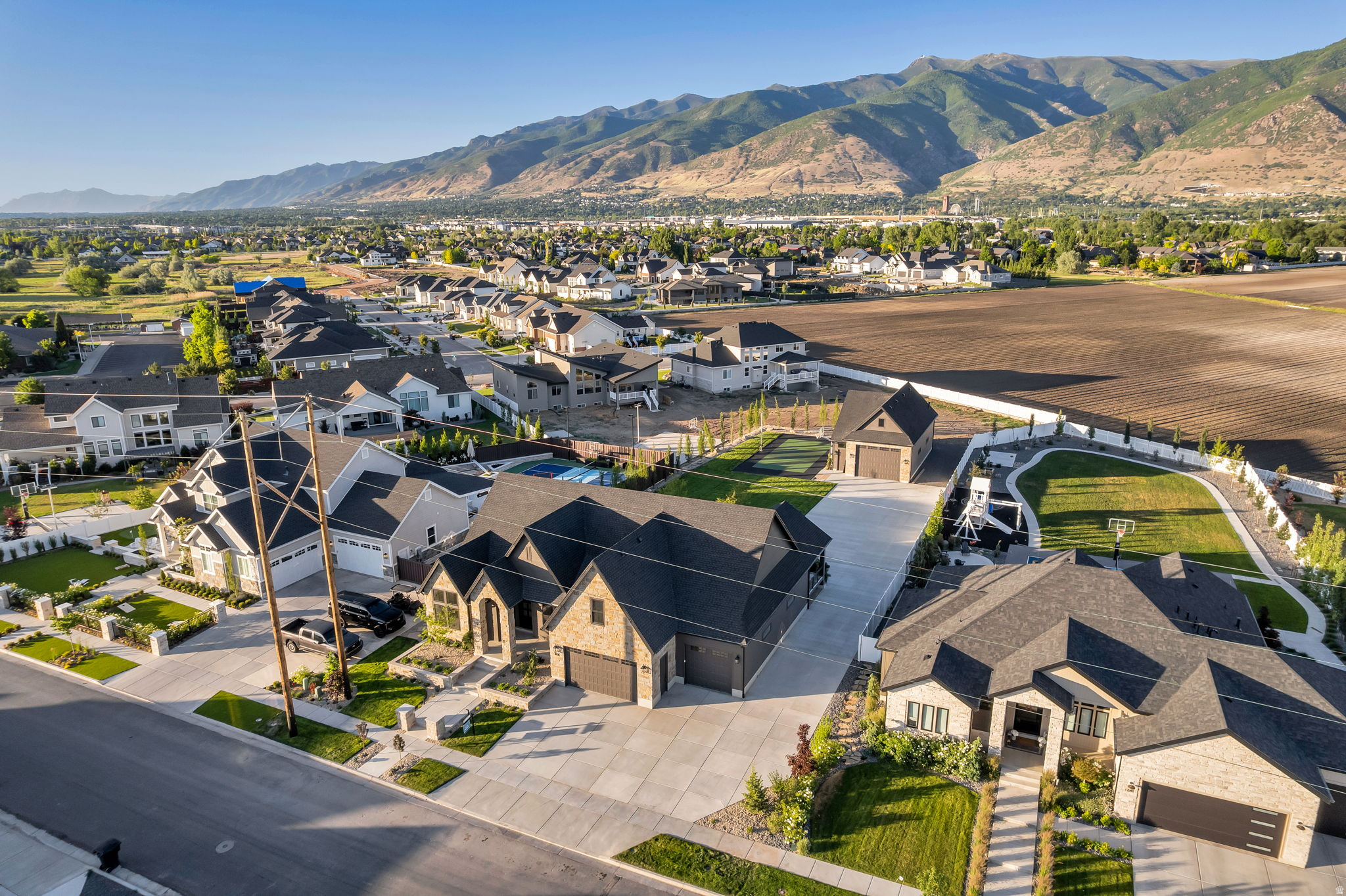 CHESTNUT FARMS PH4 - Residential