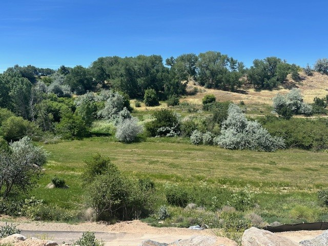 EASTRIDGE PARK - Residential