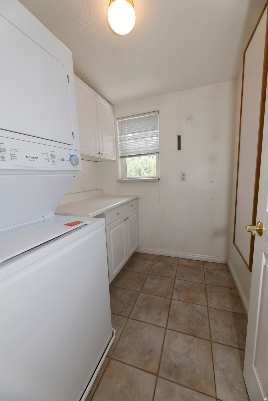 EAST OLYMPUS HEIGHTS - Residential