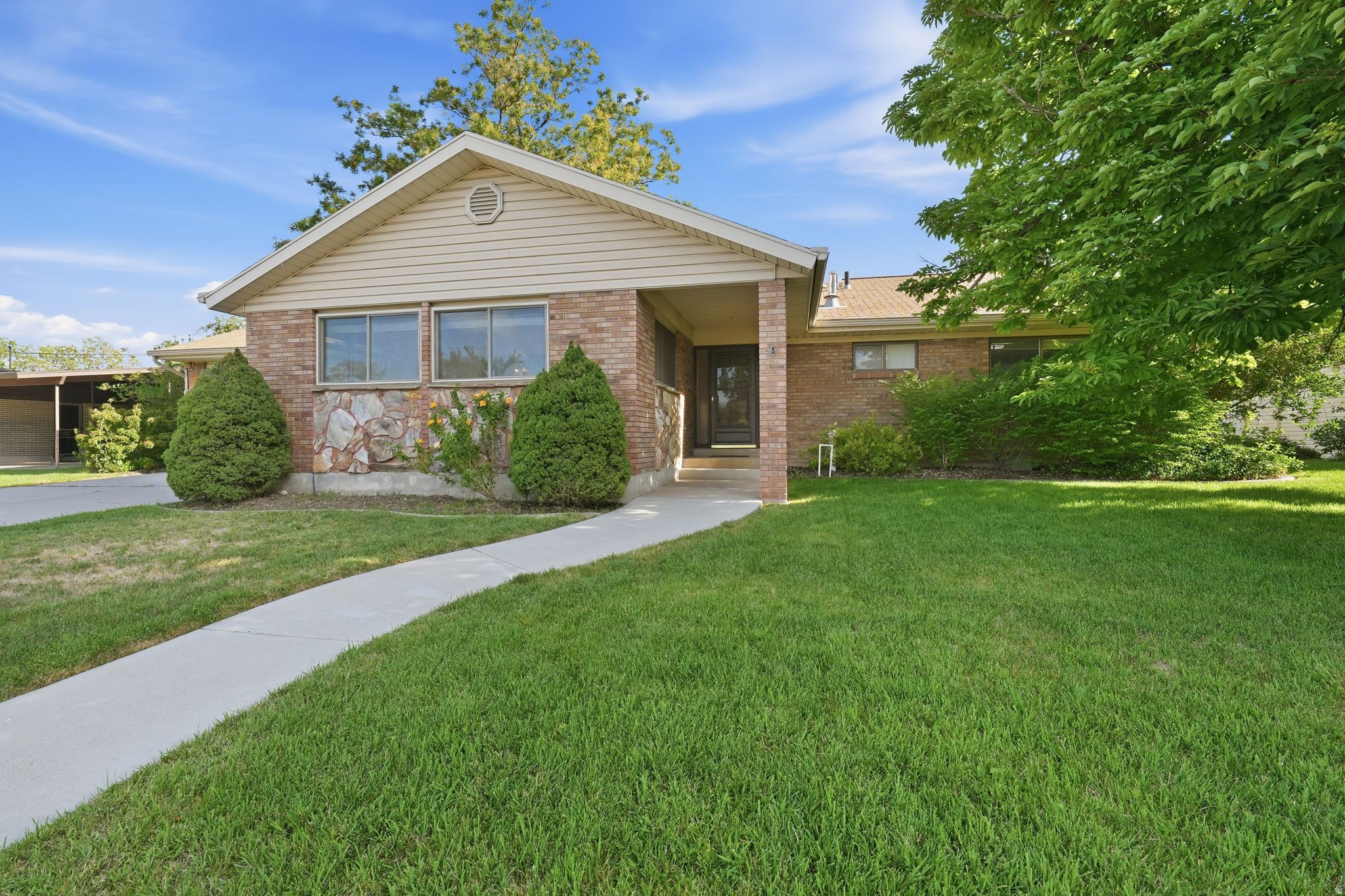 PROVO HEIGHTS - Residential