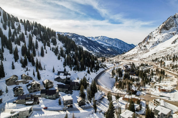 POWDER RIDGE - Residential