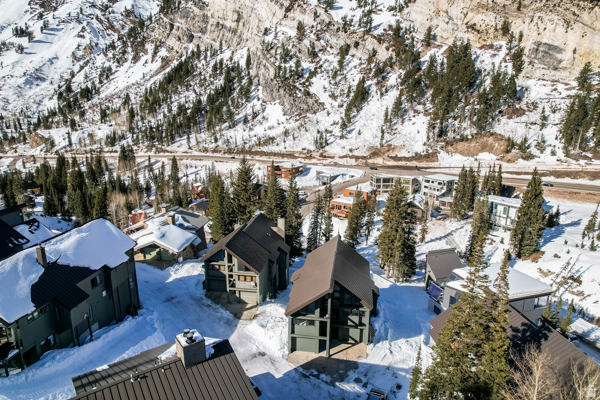 POWDER RIDGE - Residential