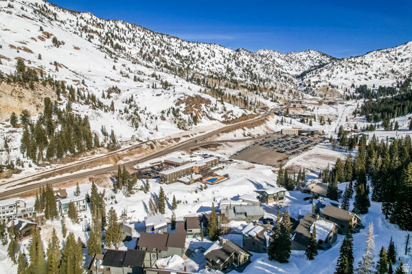 POWDER RIDGE - Residential