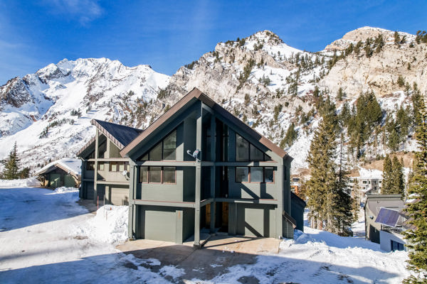 POWDER RIDGE - Residential