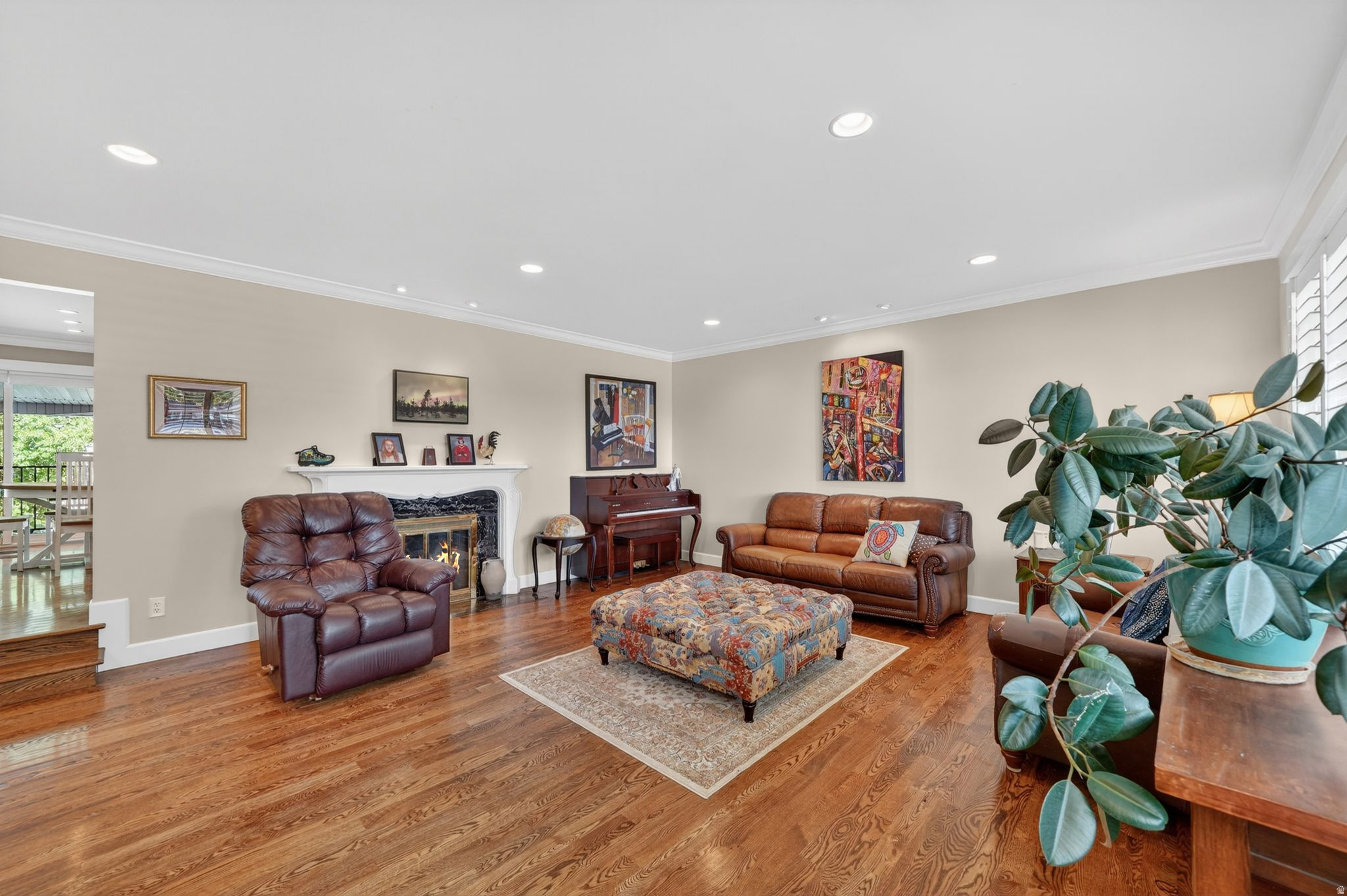 EL VERDA GARDENS - Residential
