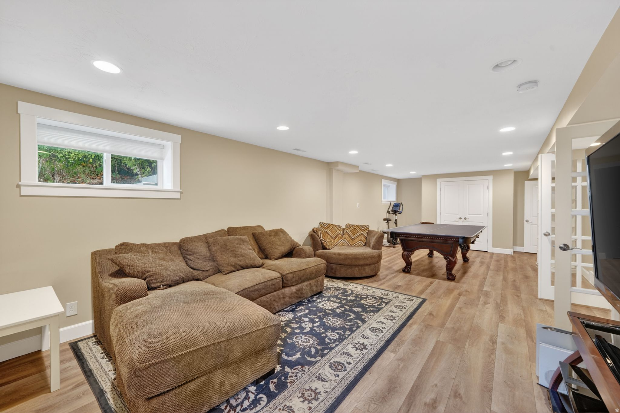 EL VERDA GARDENS - Residential