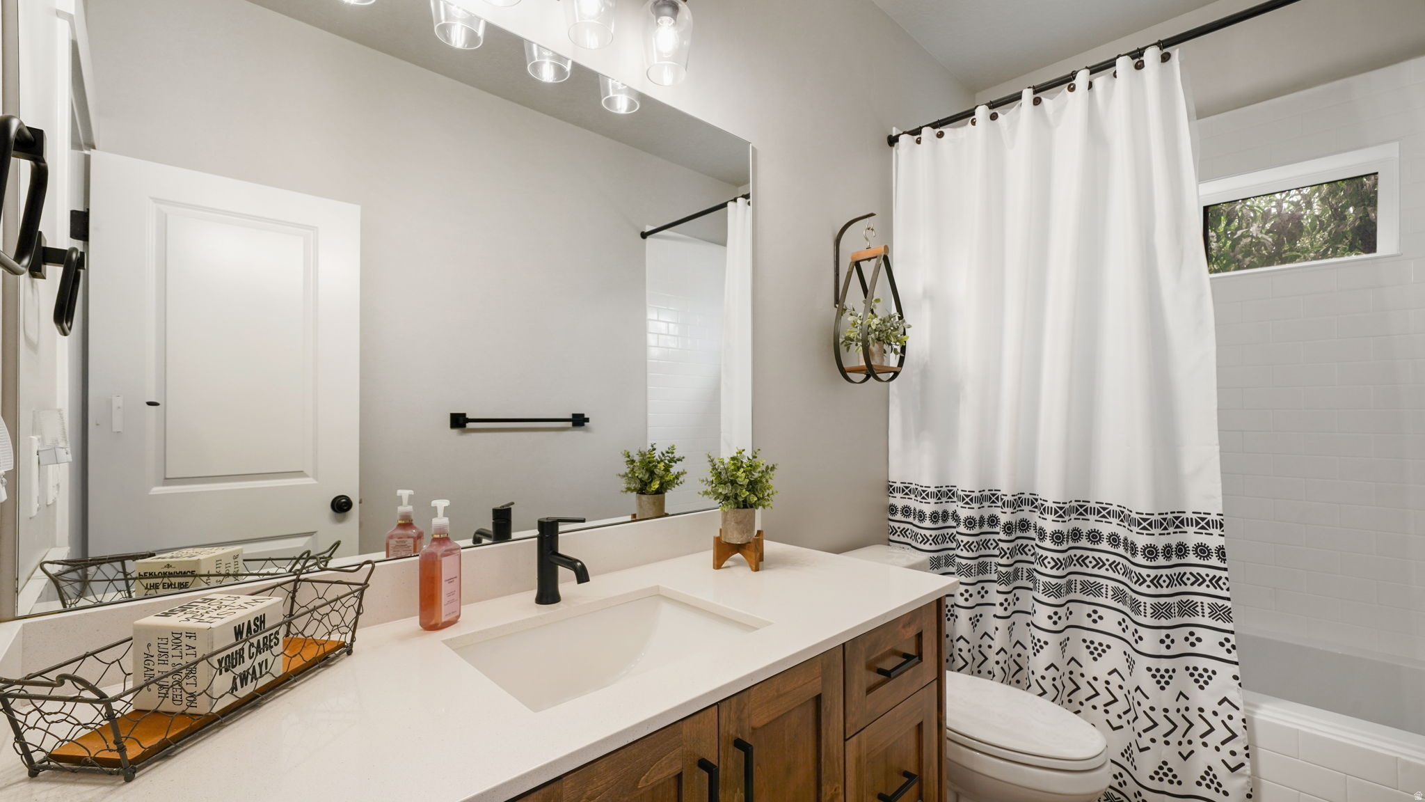CATALINA BAY - Residential