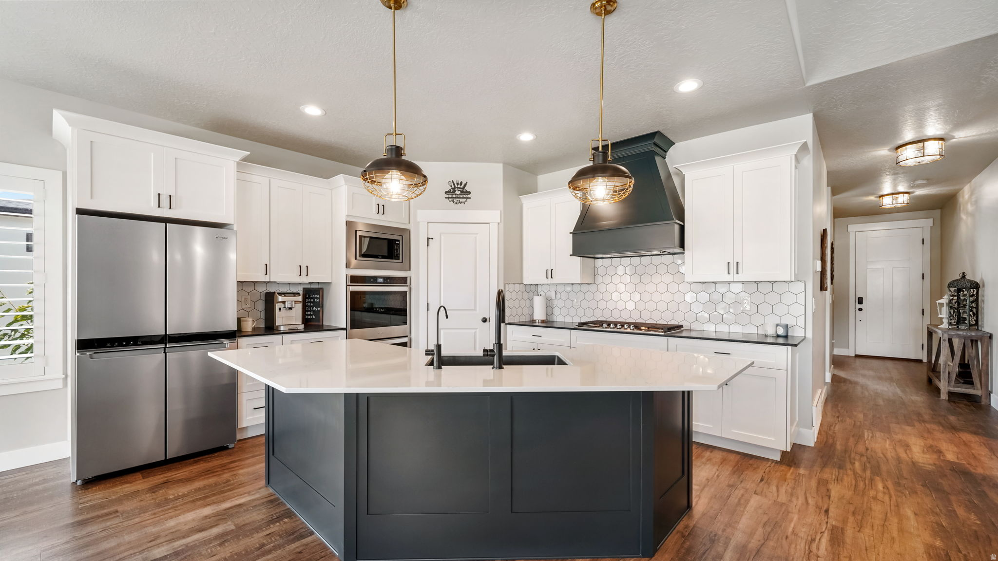 CATALINA BAY - Residential