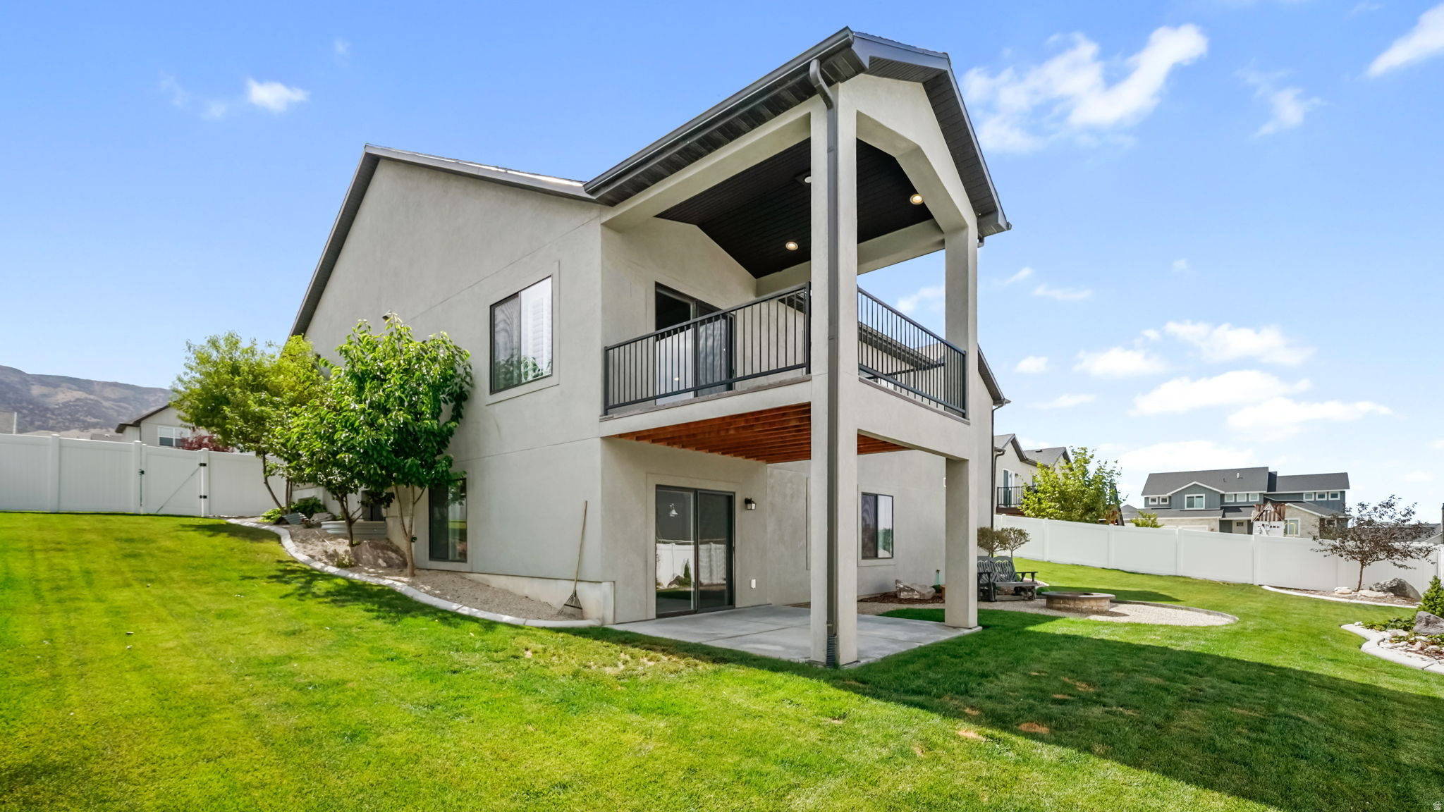 CATALINA BAY - Residential