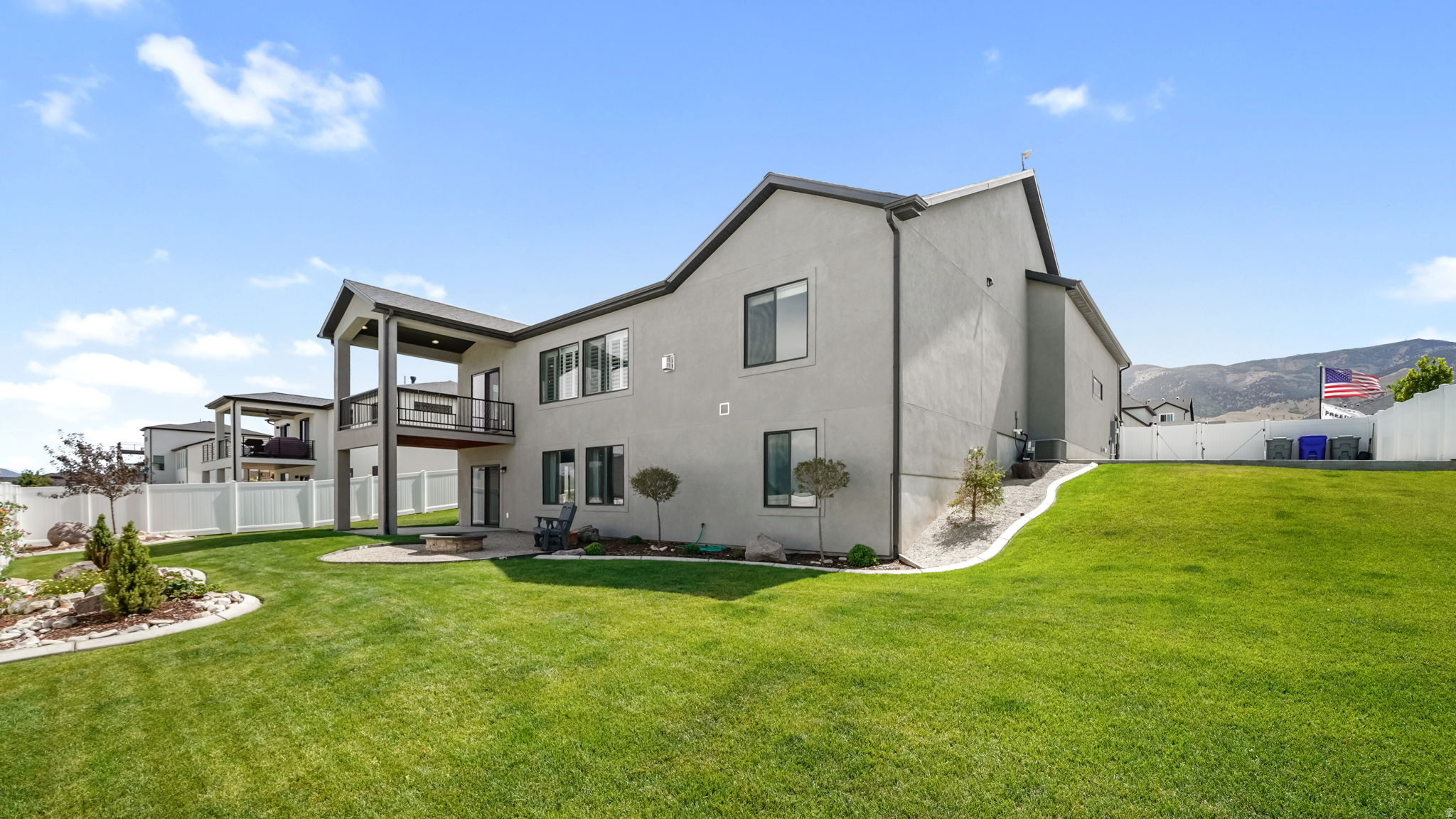 CATALINA BAY - Residential
