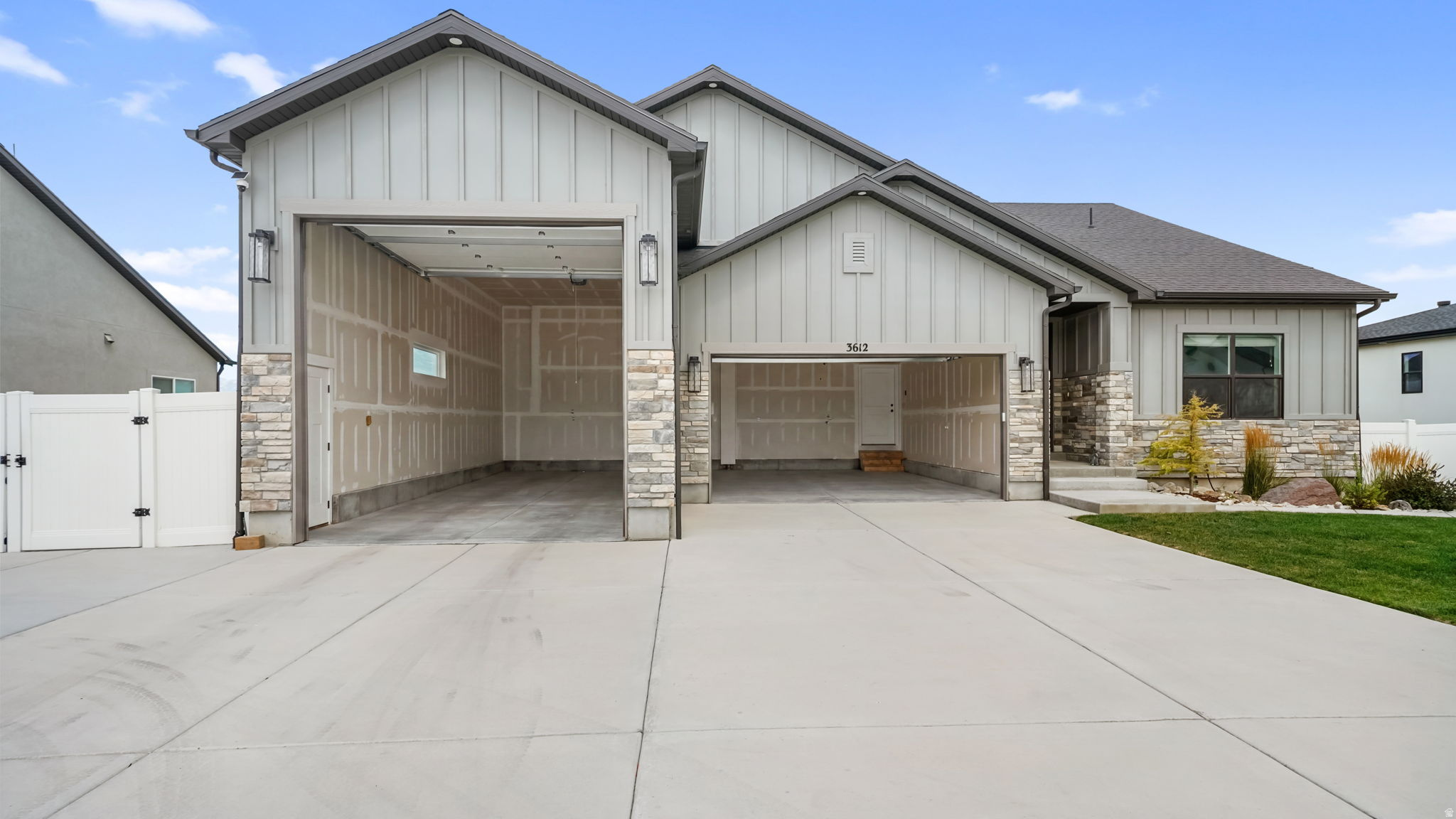 CATALINA BAY - Residential