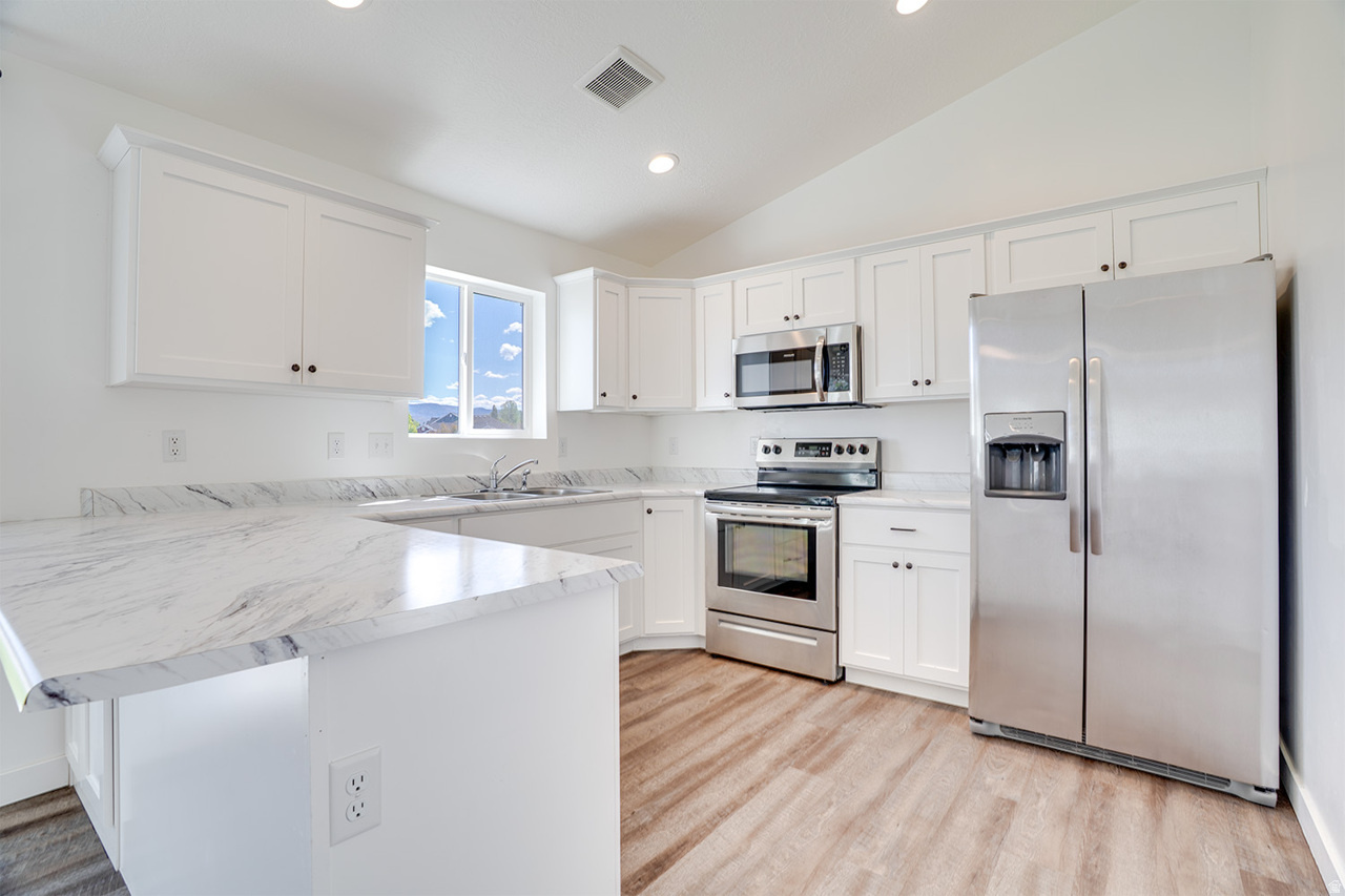 WASATCH VISTA SUBDIVISION - Residential