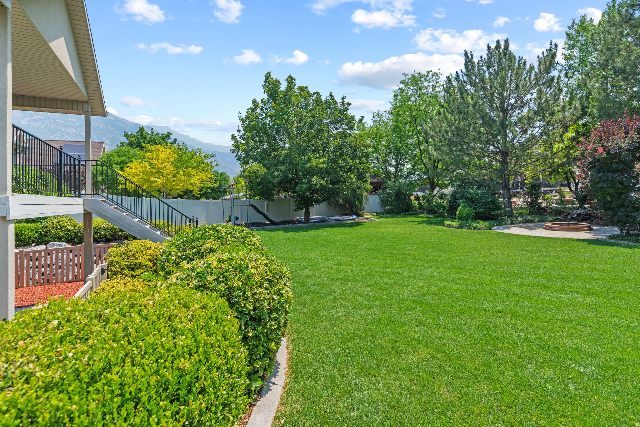 MEADOWS AT NORTHFIELD - Residential