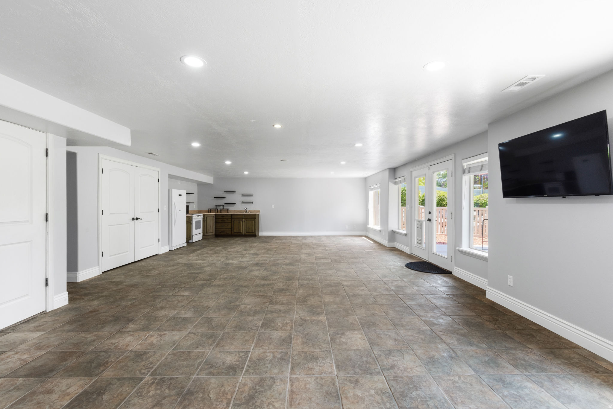 MEADOWS AT NORTHFIELD - Residential