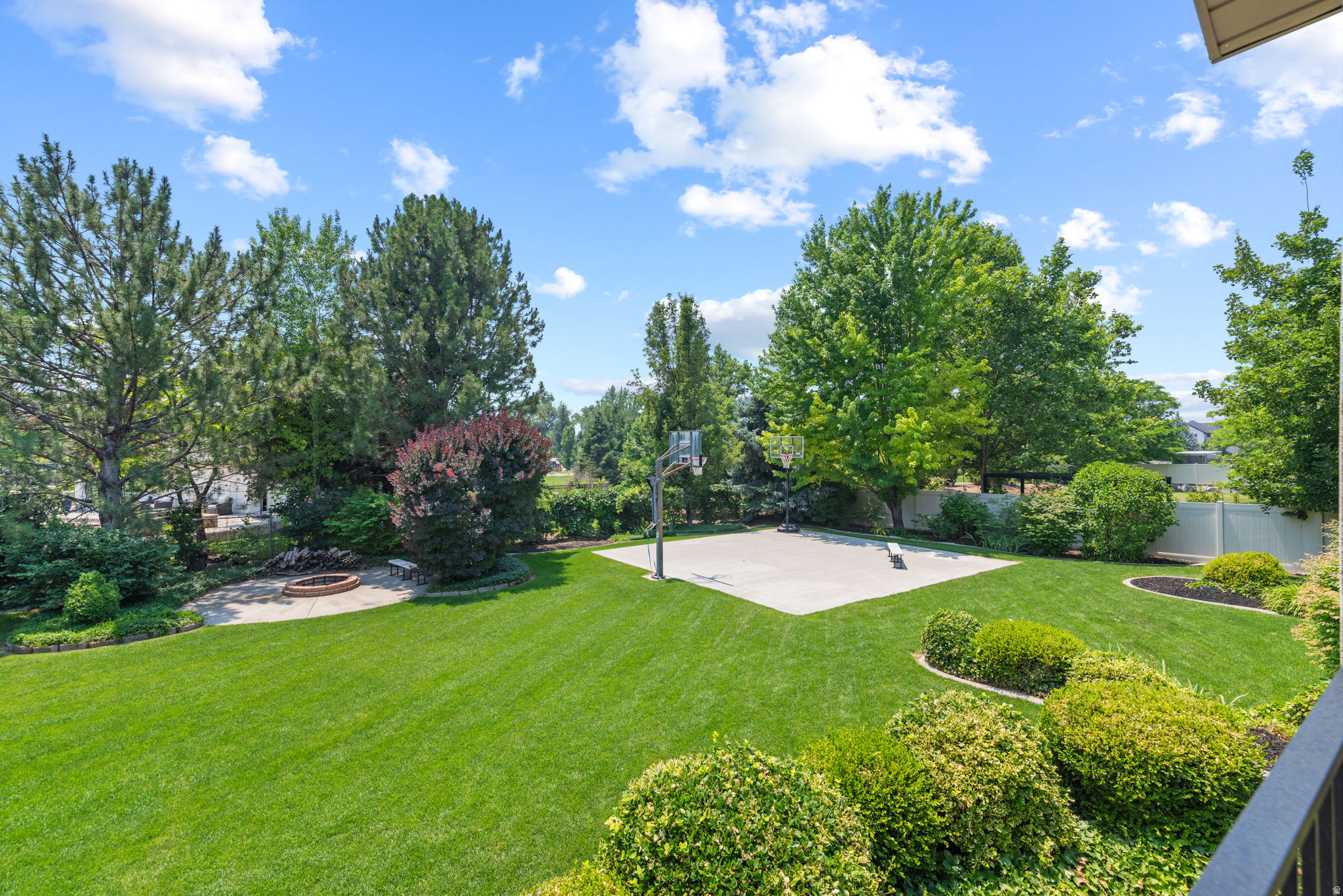 MEADOWS AT NORTHFIELD - Residential