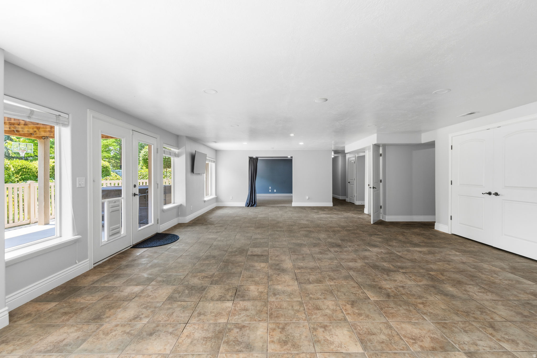 MEADOWS AT NORTHFIELD - Residential