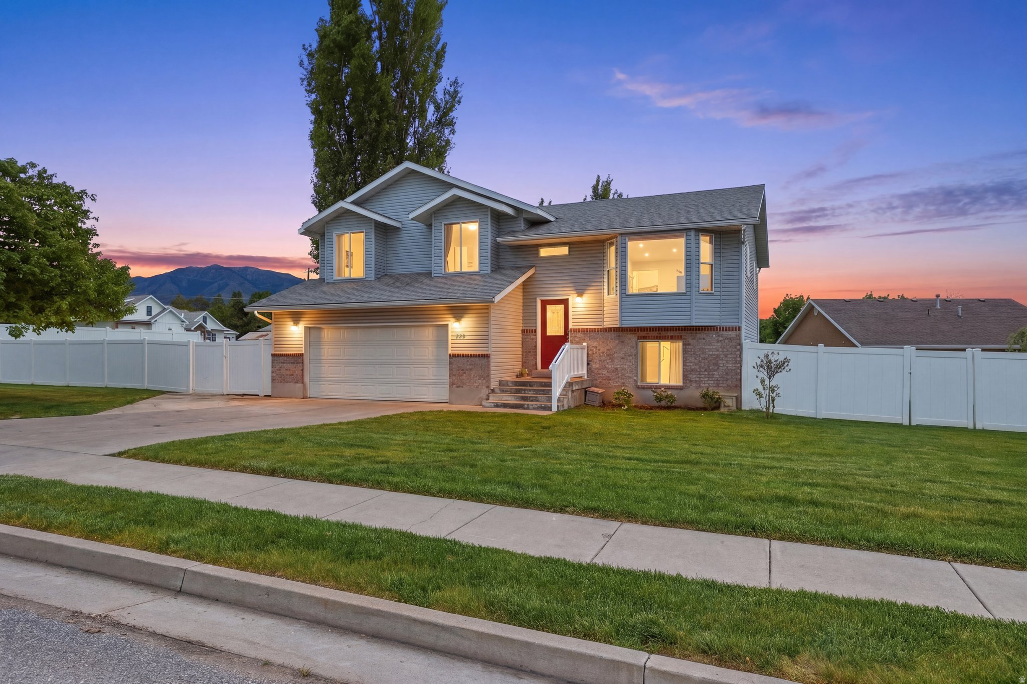 Updated home in a prime location close to schools, shopping and bus routes.  Spacious storage spaces, large garage area, RV or additional parking on side of home, walkout basement, fenced and mature yard, updated painting, floorings and so many nice finishes.  Call for a private showing on this great home.
