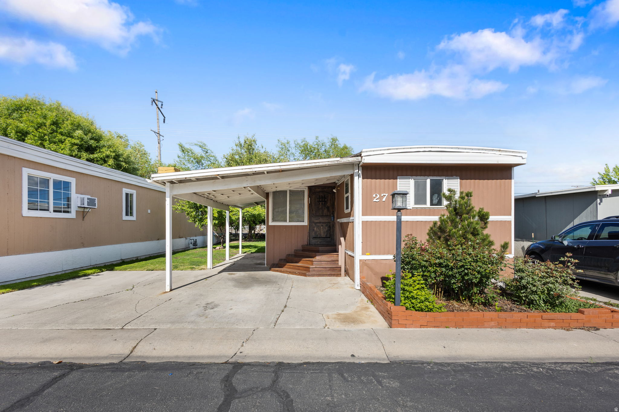 GREEN ACRES - Residential
