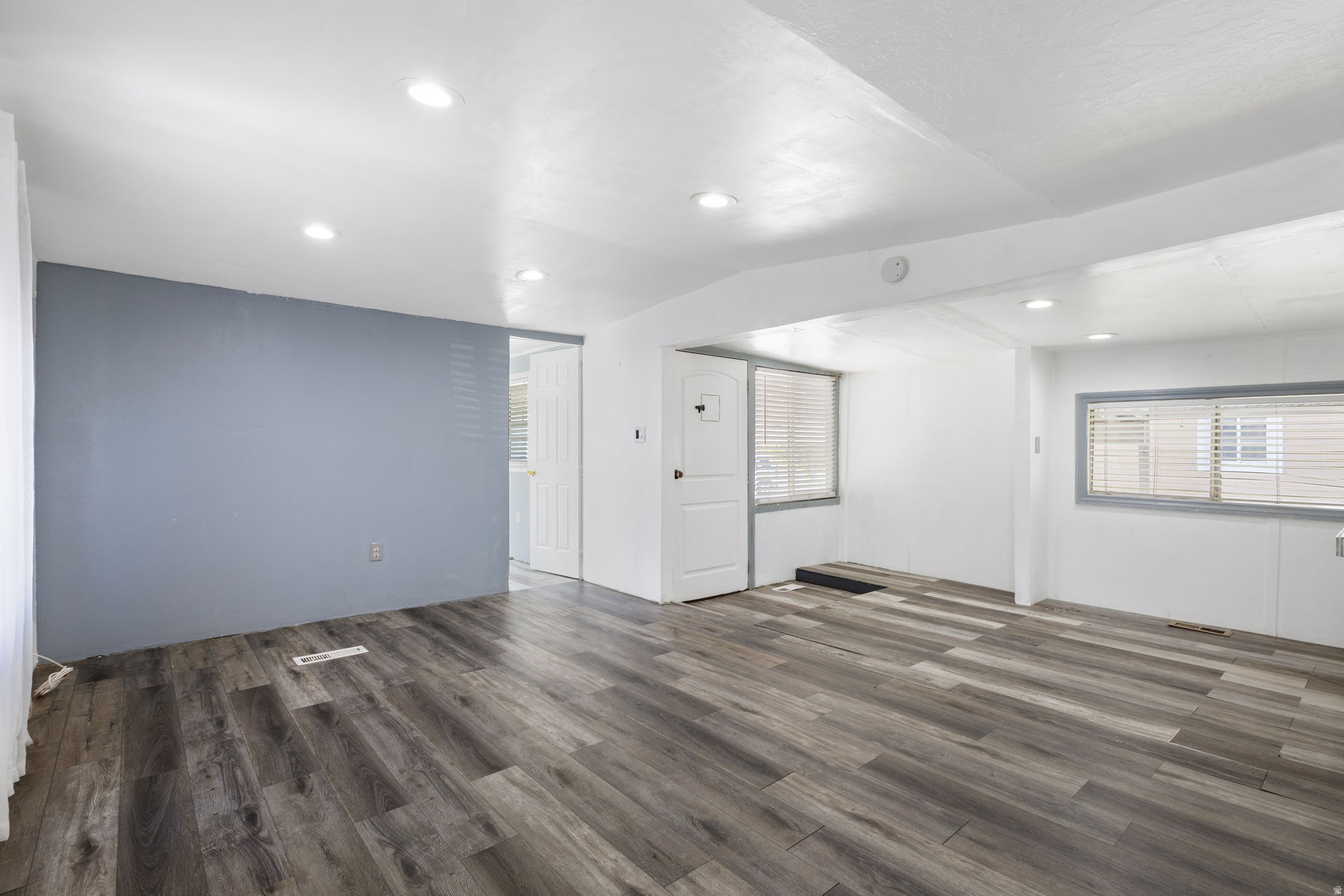 GREEN ACRES - Residential