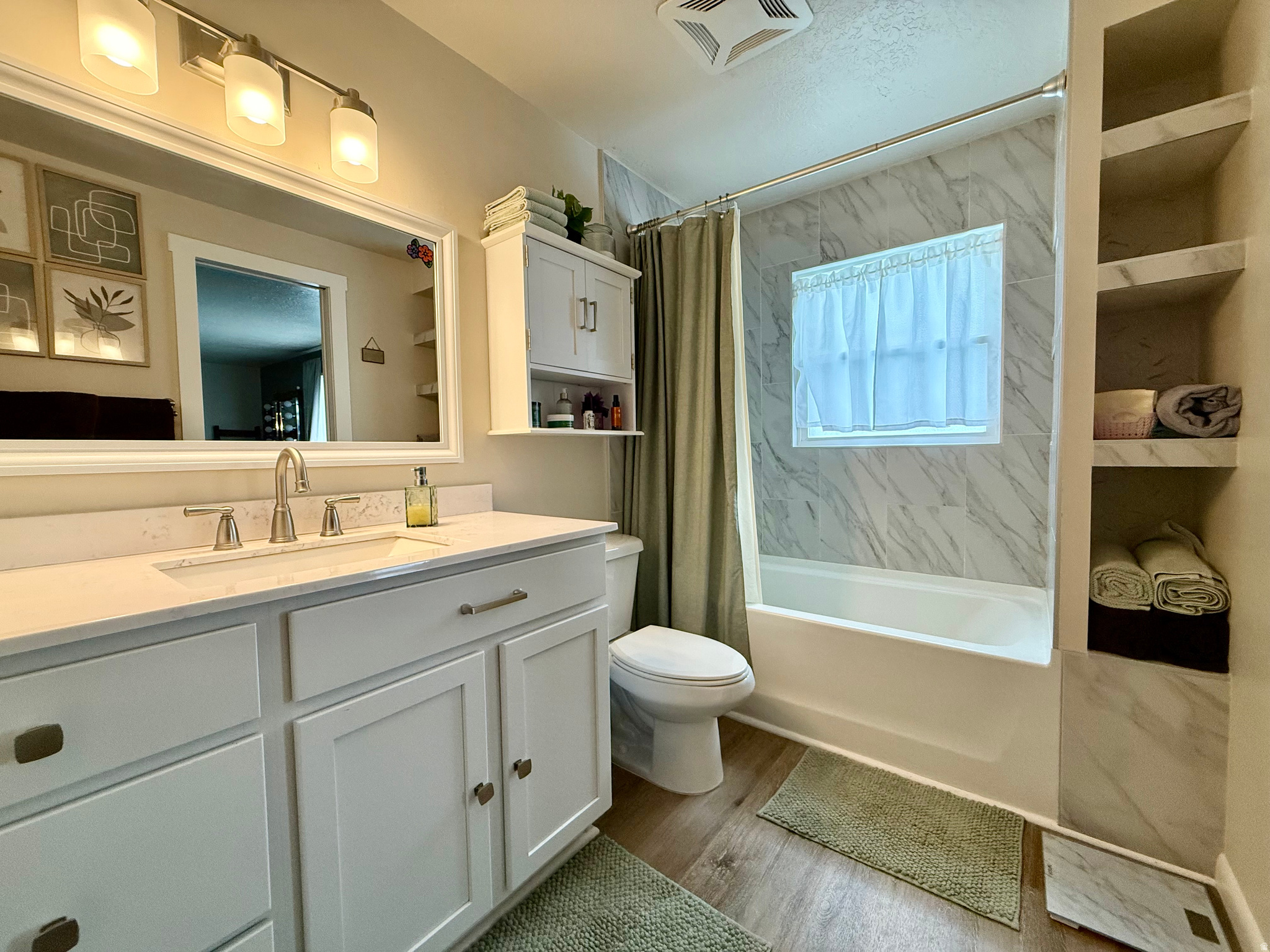FOXGLEN - Residential