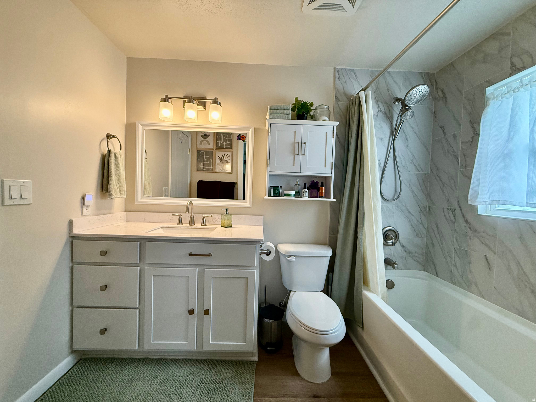 FOXGLEN - Residential