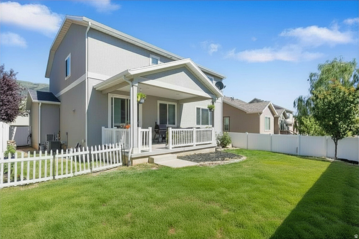 GREY HAWK - Residential