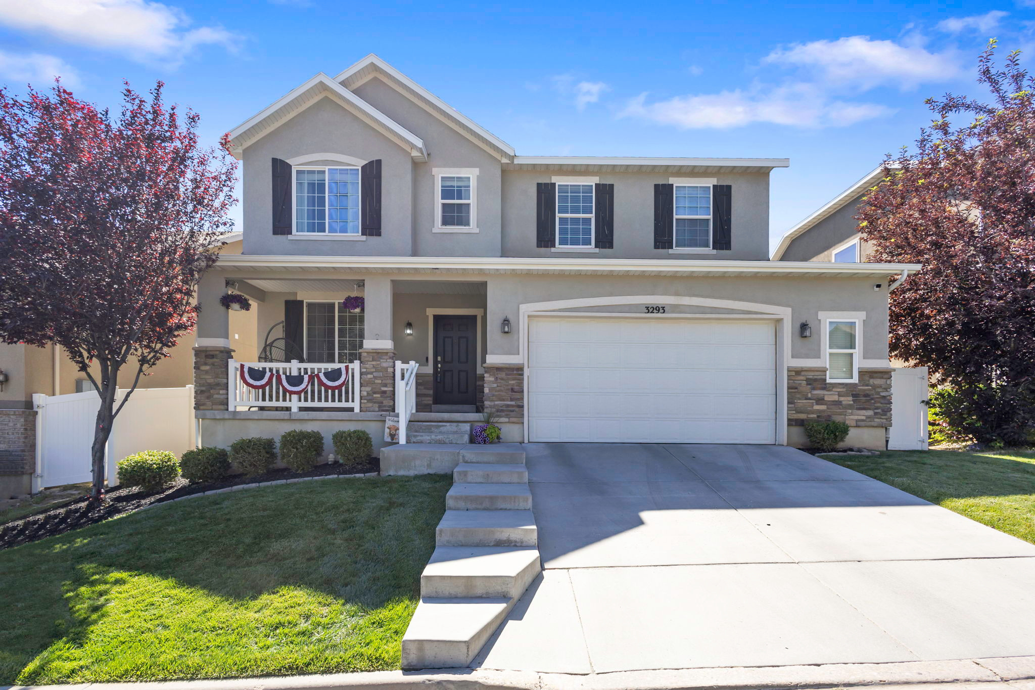 GREY HAWK - Residential