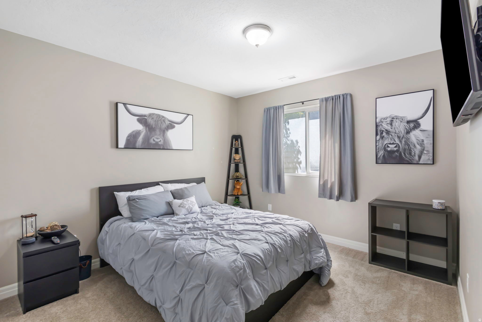 GREY HAWK - Residential